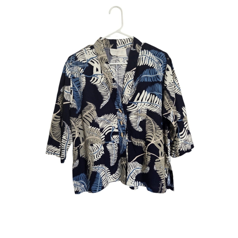 Manuhealii Tunic Blouse 3/4 Sleeve Wood Toggle Buttons Blue Floral Vtg White Tag